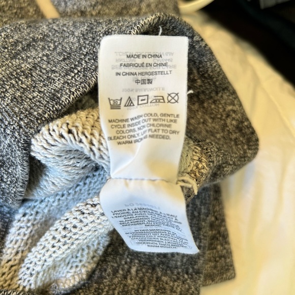 J Crew Heavyweight Turtleneck sweatshirt Size M - Picture 6 of 11